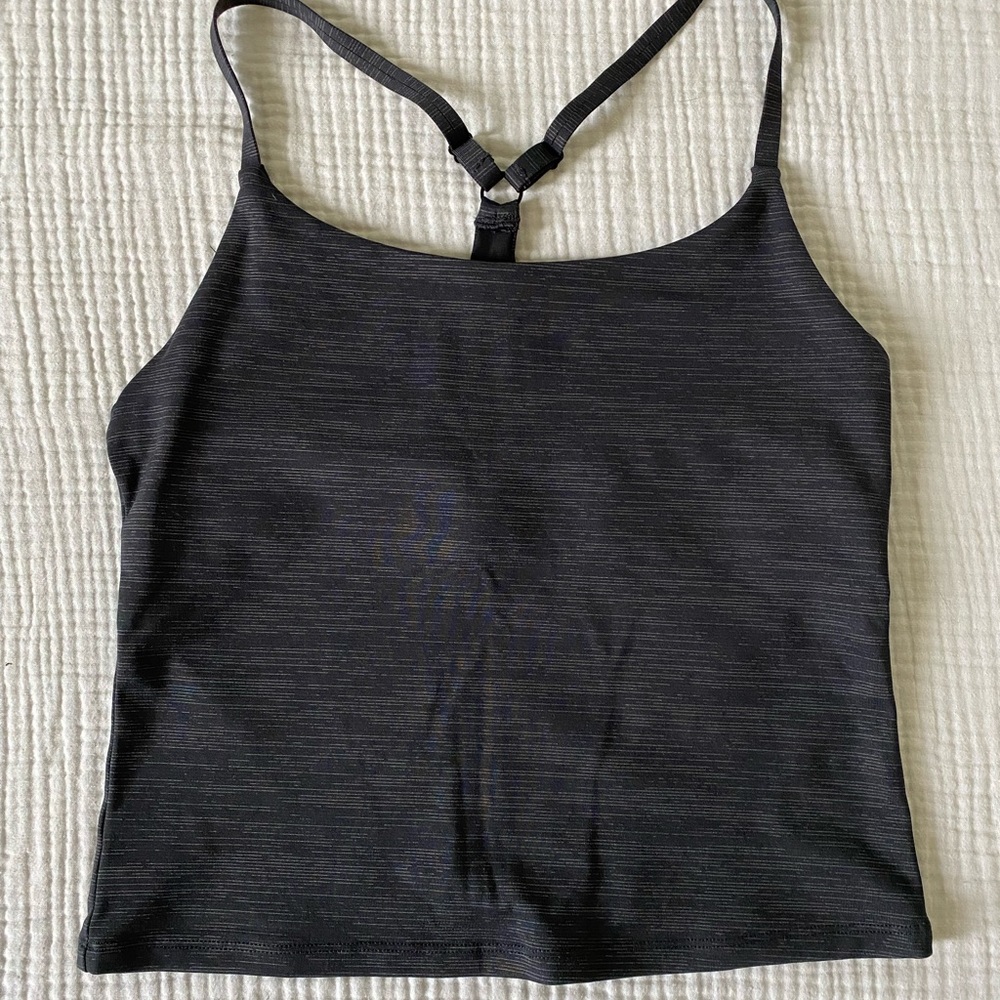 Outdoor Voices Move Free Tank